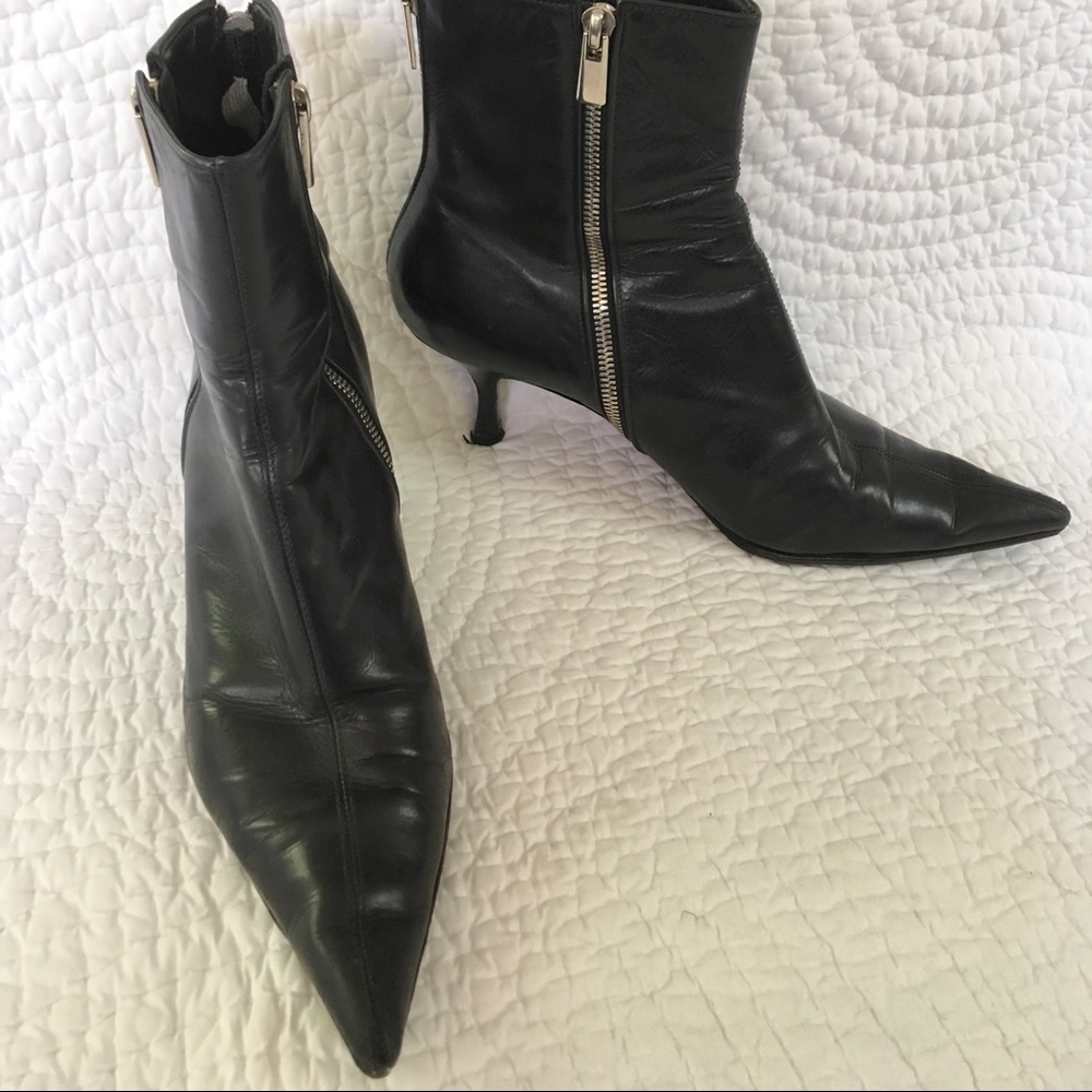 Michel Perry triple zip ankle 90s booty